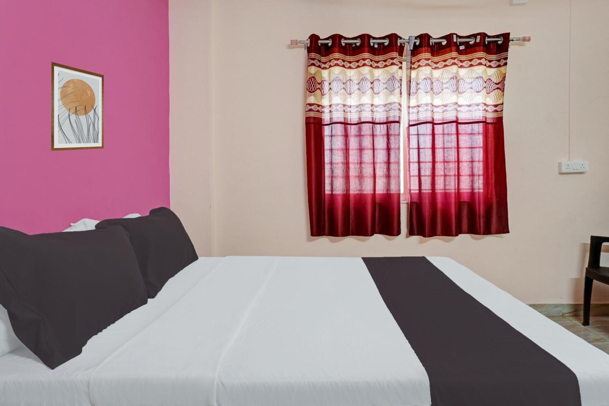 Hotel O Sky 7 Lodge Pimpalwandi Luaran gambar